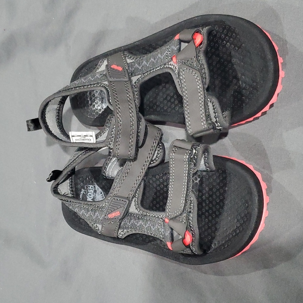 Osh Kosh sandals